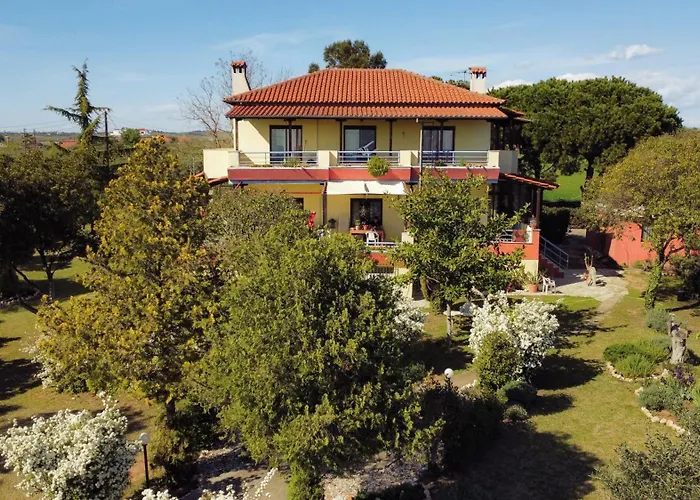 Nice House By The Sea!