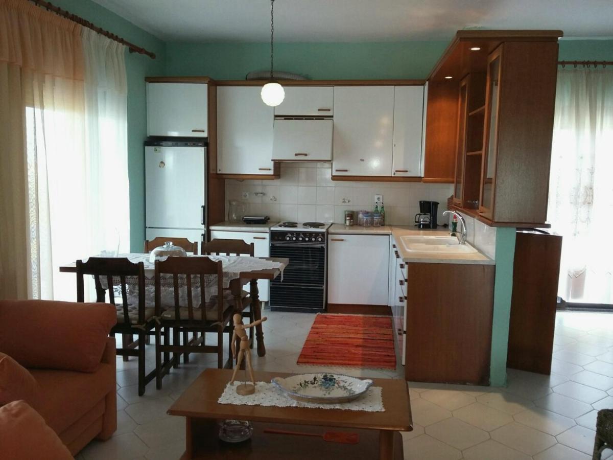 House By The Sea! Epanomi